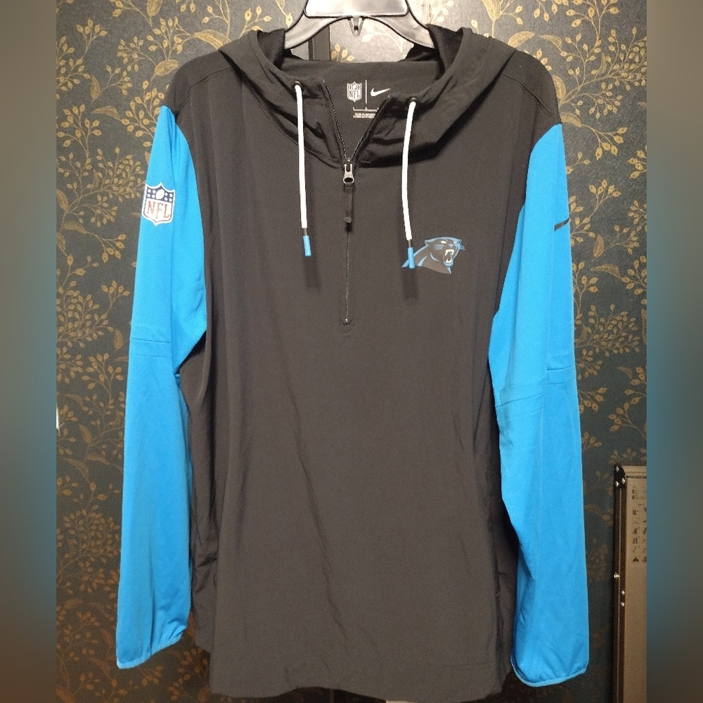 Nike NFL Carolina Panthers Black and Blue NFL Lightweight Jacket